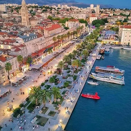 Moon Apartamento Split